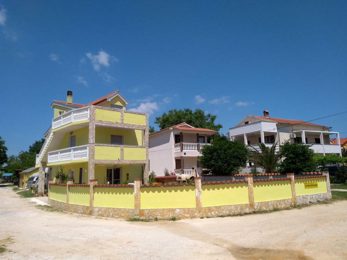 Appartements Zimmermann Медулин Экстерьер фото